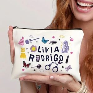 OLIVIA RODRIGO PRINTED ZIPPER POUCH